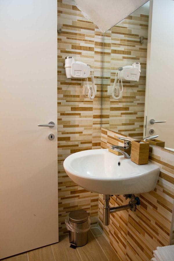 Guest House Dei Sassi มาเตรา ภายนอก รูปภาพ